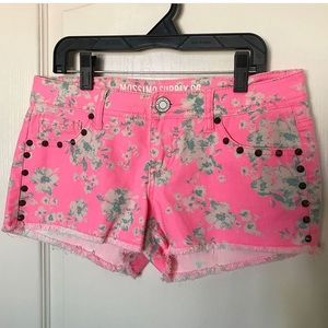 Mossimo printed shorts with studs